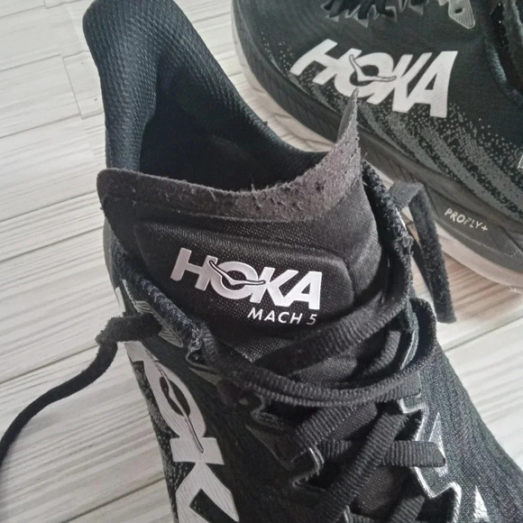 Hoka one one profly Mach 5 black running sneakers men's 11D - Picture 8 of 8